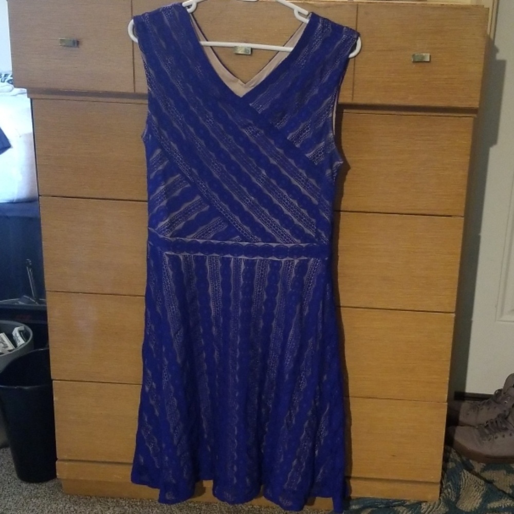 Lace dress